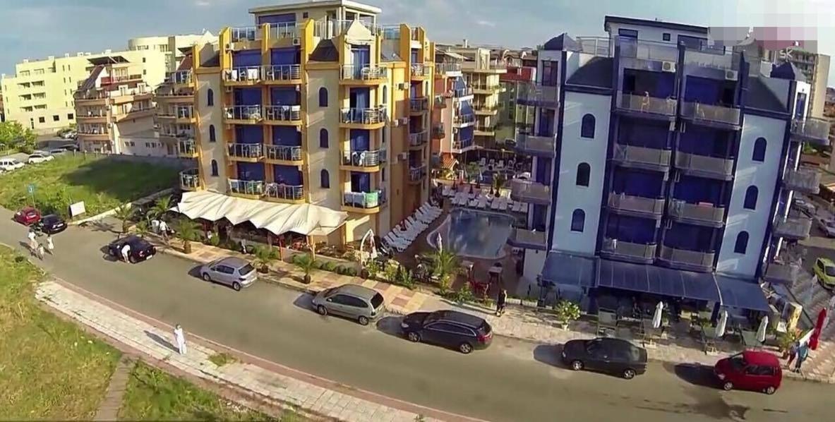 Хотел Калипсо Блу 普里莫尔斯科 外观 照片